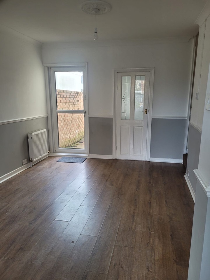 Gosport 3 Bed Terraced House, Alver Road, PO12 To Rent Now for £