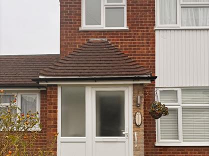 5 Bed End Terrace, Roding Way, RM13