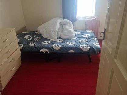 Room in a Shared House, Lloyd Road, E6