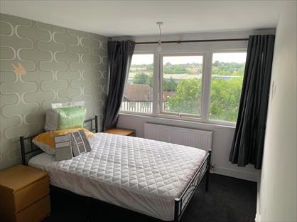 Room in a Shared Flat, Waterside, DA1