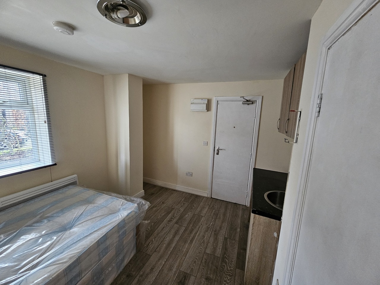 Bellingham Catford Lewisham London Studio Flat, Bellingham Catford