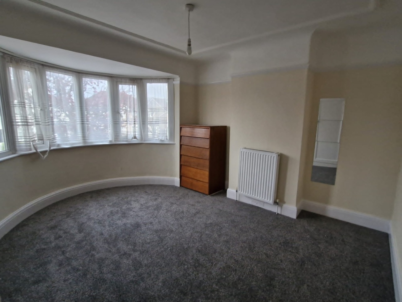 Harrow 3 Bed SemiDetached House, Kenmore Avenue, HA3 To Rent Now for £2,300.00 p/m