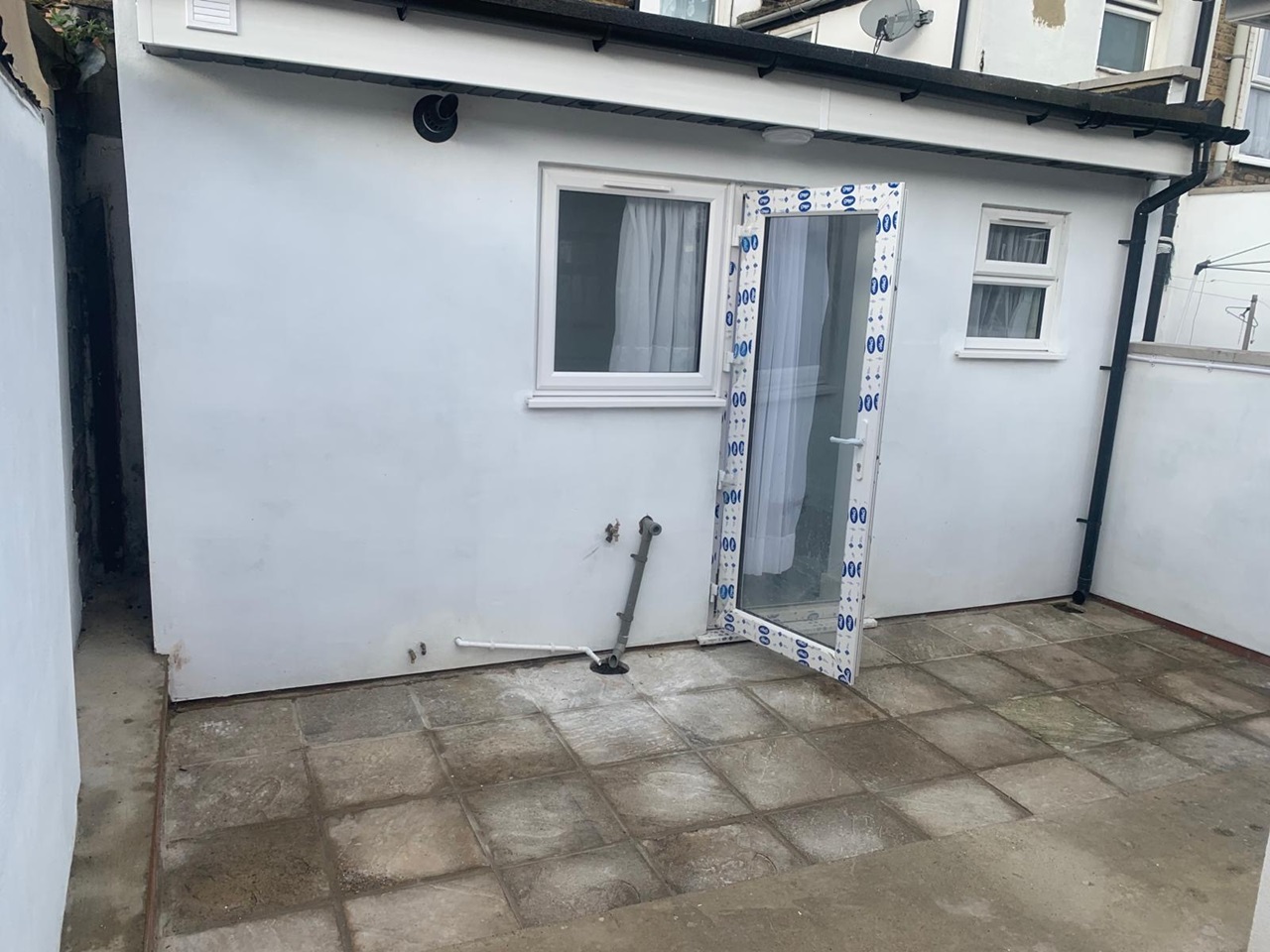 London 5 Bed Terraced House, Meath Road, E15 To Rent Now for £3,300