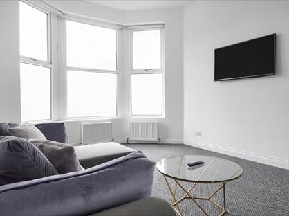 1 Bed Flat, Arnside Crescent, LA4