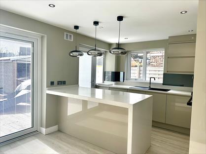 3 Bed Semi-Detached House, Apollo Drive, NG6