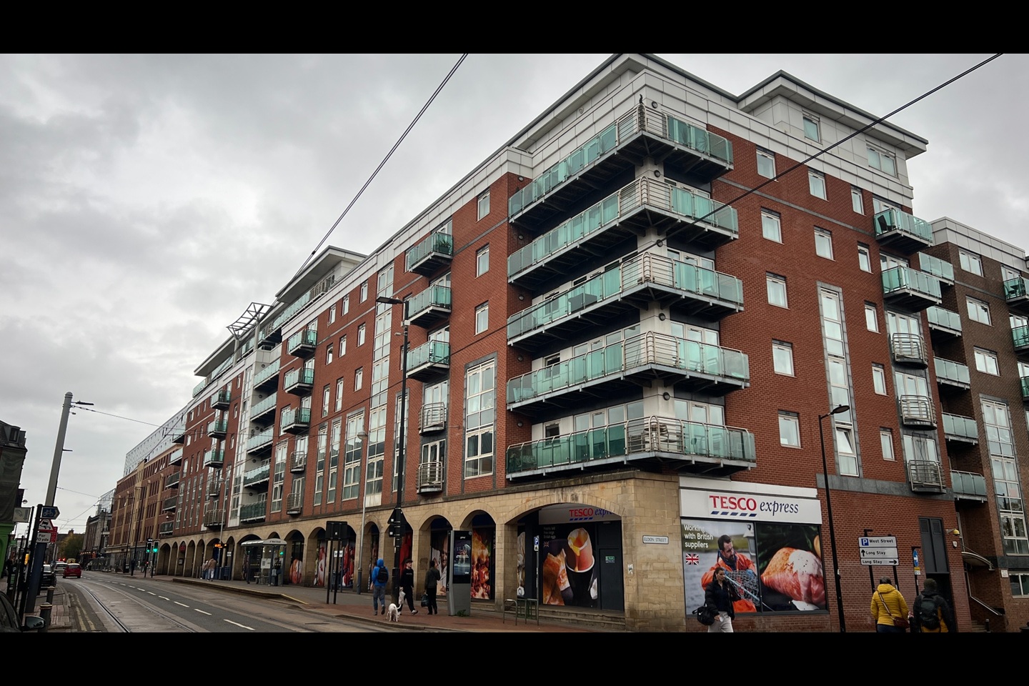 2 Bed Flat, Royal Plaza, S1