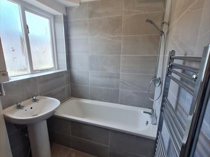 1 Bed Flat, Windsor Road, M25