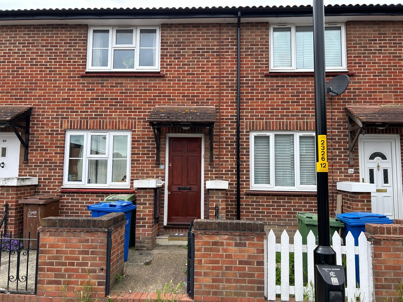 London 3 Bed Terraced House, Bramcote Grove, SE16 To Rent Now for £
