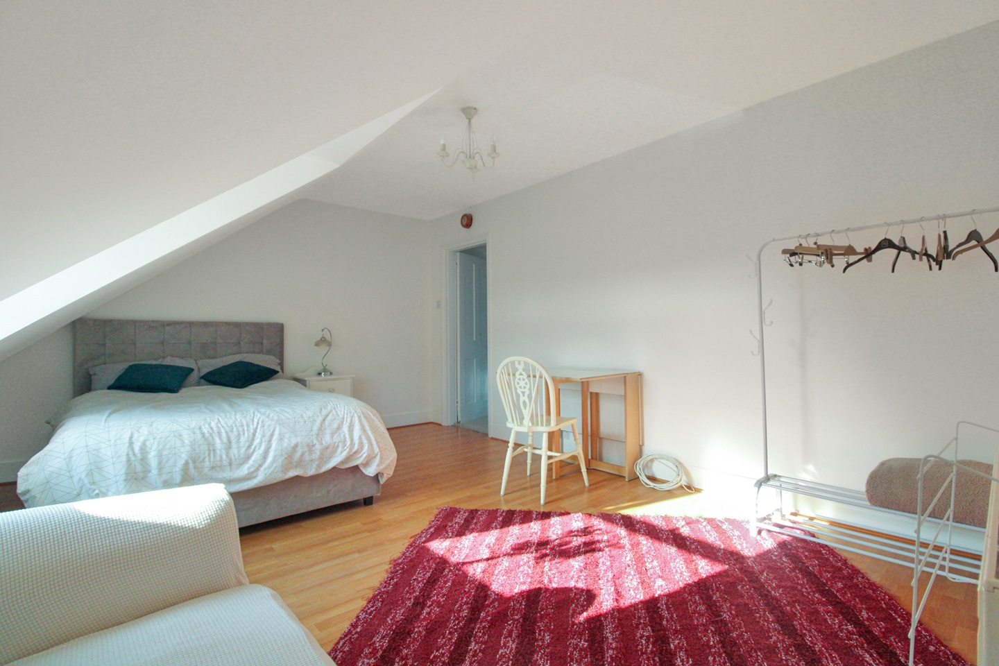 Eastbourne Bedsit, Willingdon Road, BN21 To Rent Now for £750.00 p/m