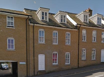 2 Bed Flat, Durham Hill, CT17