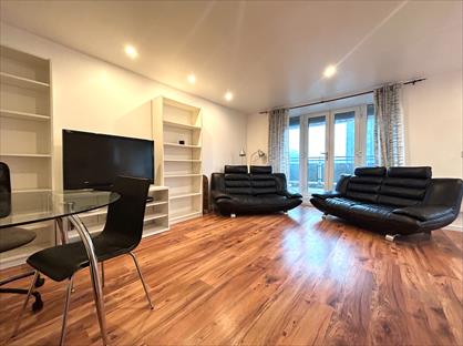 2 Bed Flat, Masshouse Plaza, B5