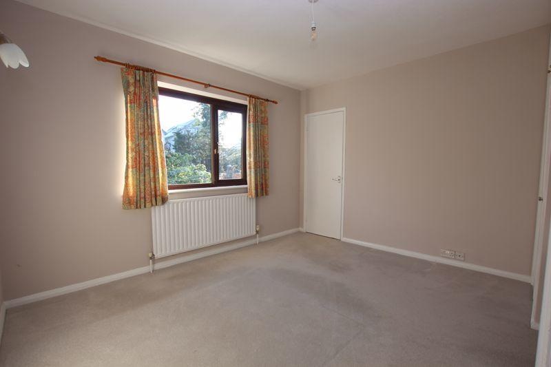 Kidlington 3 Bed Bungalow, Yarnton Road, OX5 To Rent Now for £1,800