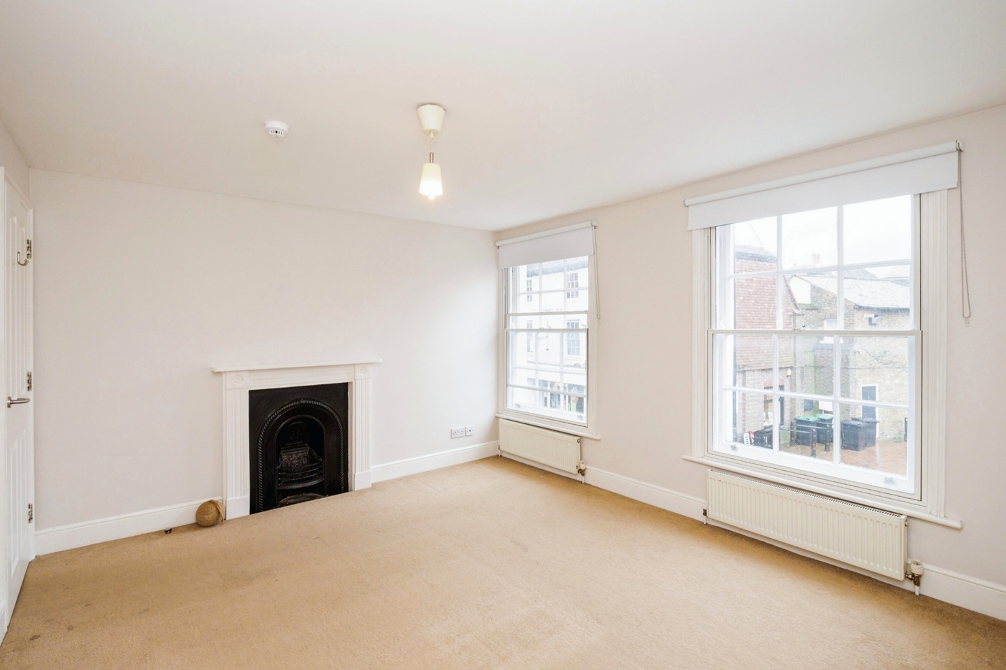 Tonbridge 1 Bed Flat, Church Lane, TN9 To Rent Now for £1,030.00 p/m