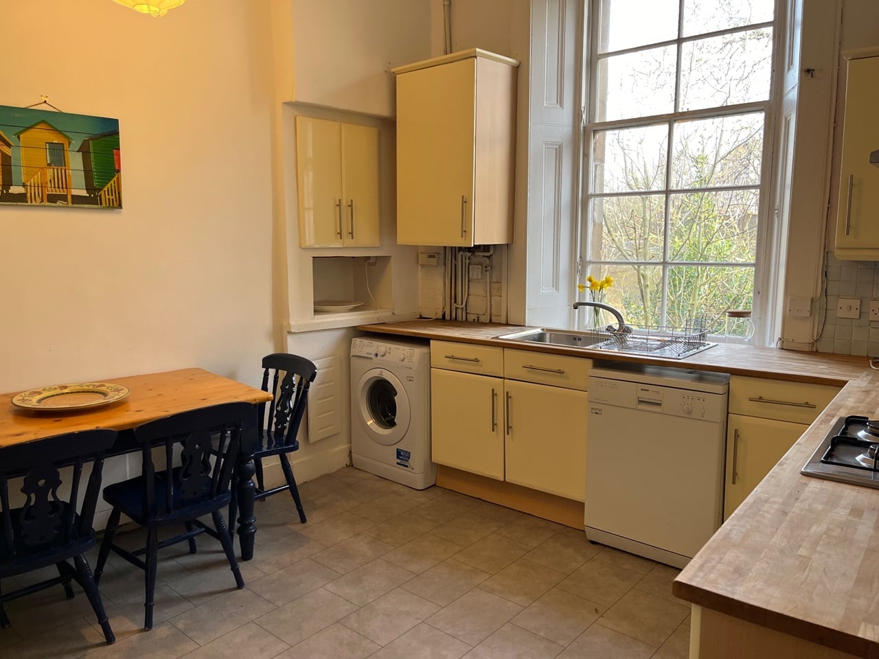2 Bed Flat, Doune Quadrant, G20 photo 3
