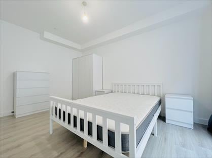 3 Bed Flat, Mitcham Road, SW17