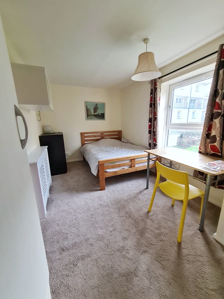 Edinburgh 2 Bed Flat, Dumbiedykes Road, EH8 To Rent Now for £1,190.