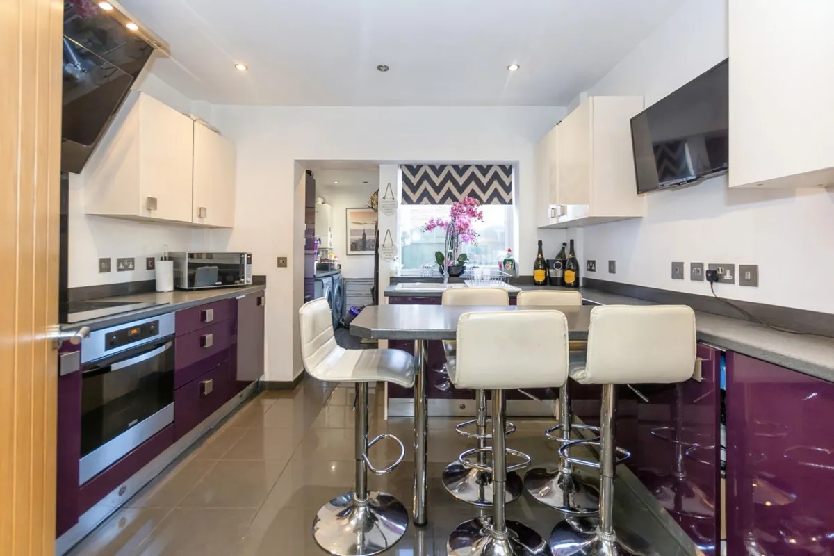 Additional image 2 of 3 Bed Terraced House, East Drive, B5, N1 7GU