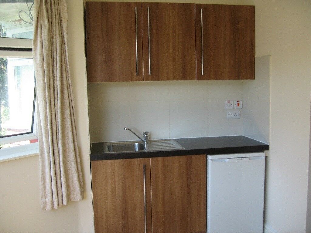 London Studio Flat, Dollis Hill Lane, NW2 To Rent Now for £990.00 p/m