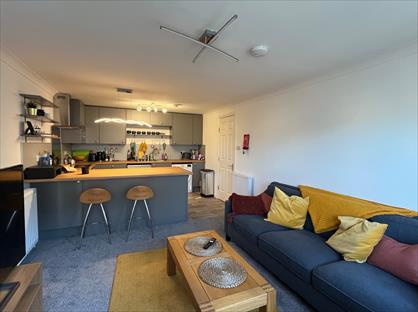 Room in a Shared Flat, Easter Dalry Road, EH11