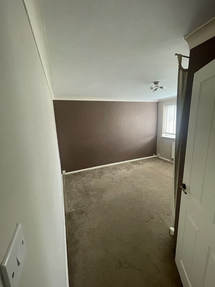 Farnborough 2 Bed Ratcliffe Road, GU14 To Rent Now for