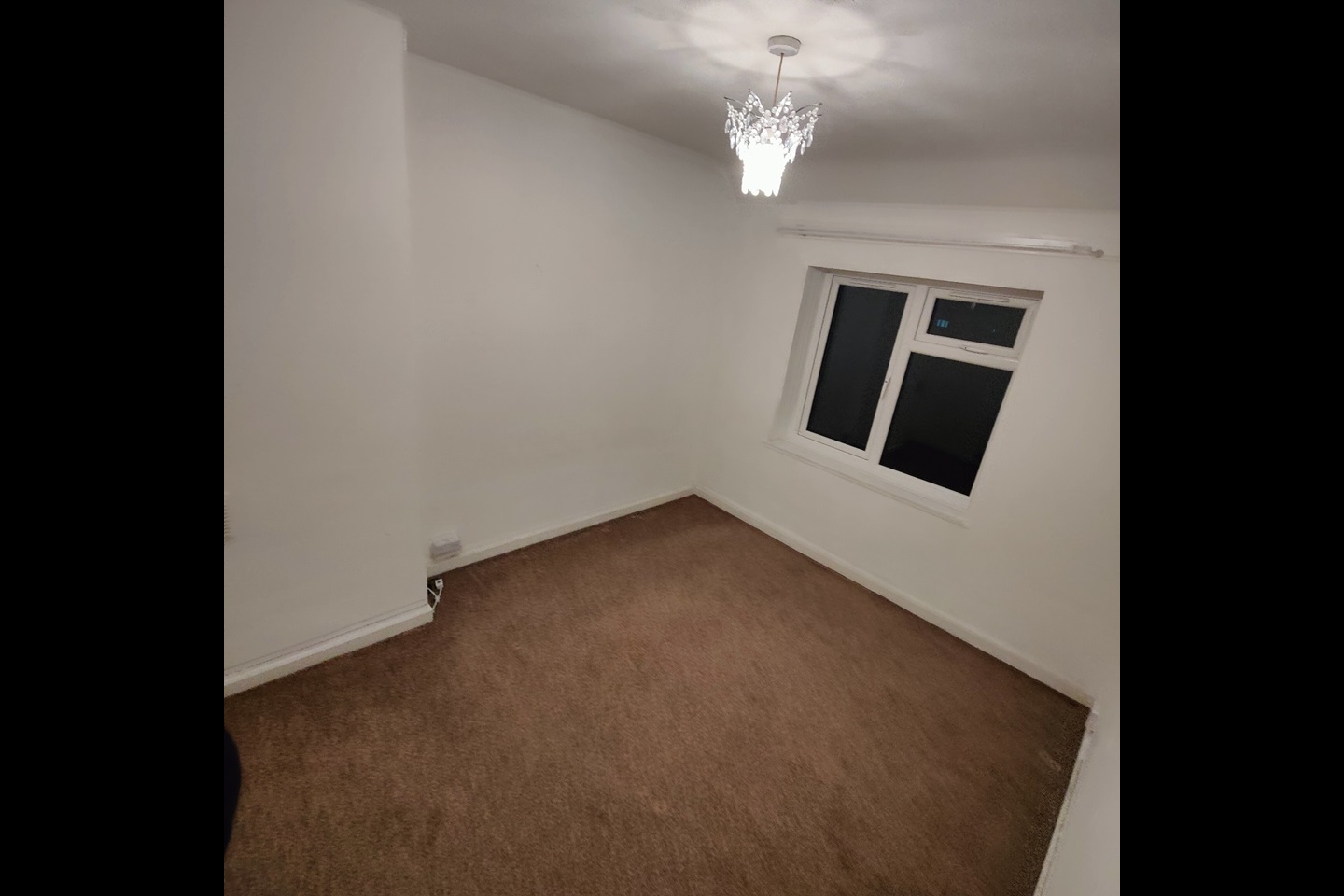 Dagenham Room in a Shared House, Homestead Road, RM8 To Rent Now