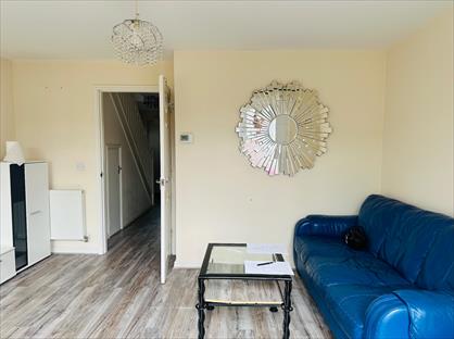Room in a Shared House, Metcombe Way, M11