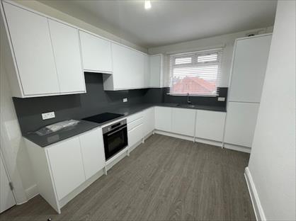 3 Bed Flat, Watling Avenue, HA8