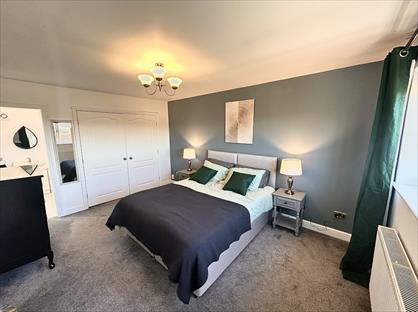 Room in a Shared House, Meyrick Road, ST17