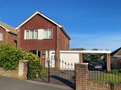 3 Bed Detached House, Warren Close, SO16