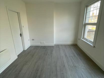 Studio Flat, Linthorpe Road, N16