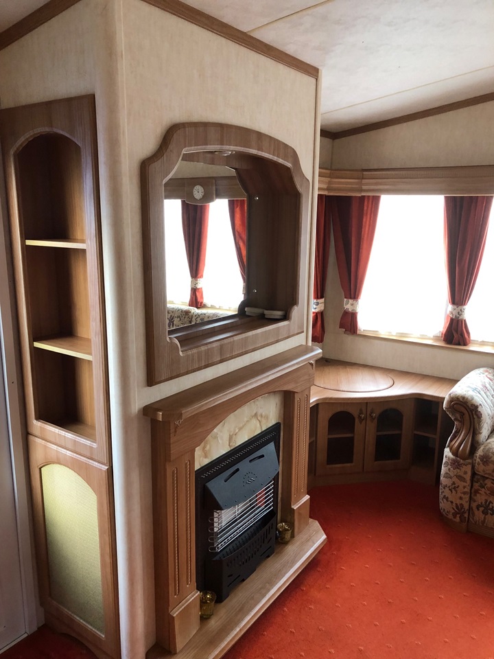 Cranleigh 2 Bed Mobile Home, Stovolds Hill, GU6 To Rent Now for £