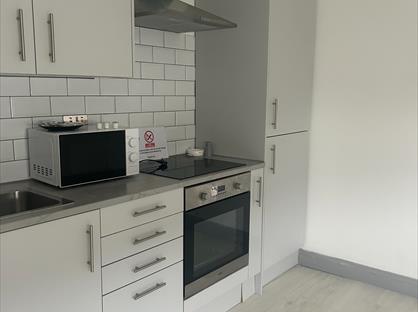 2 Bed Flat, Central Road, SS17