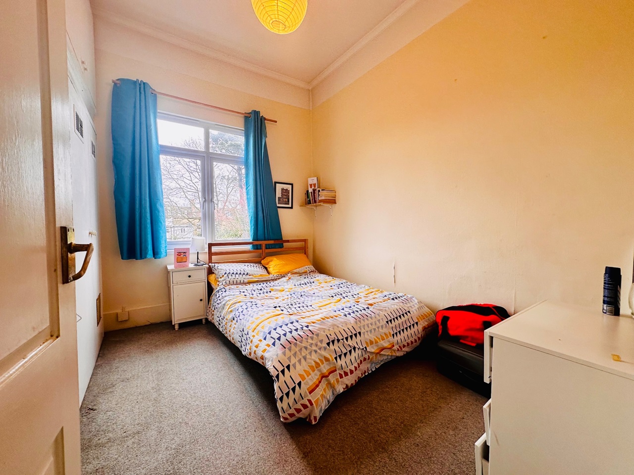 London 2 Bed Flat, Hartfield Road, SW19 To Rent Now for £2,100.00 p/m