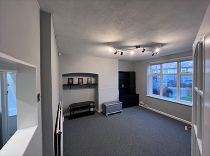 2 Bed Terraced House, Colchester Road, HA8