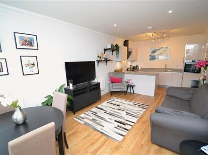 1 Bed Flat, Watling Street, WD7