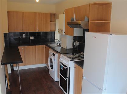1 Bed Flat, Wilmslow Road, SK9