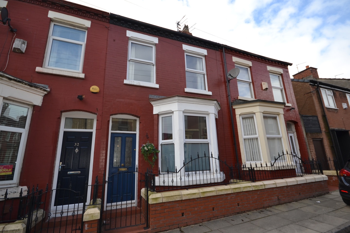 2 Bed Terraced House, Bradfield Street, L7