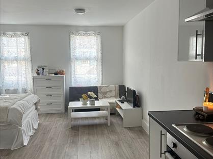 Studio Flat, Horsa Road, DA8