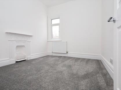 2 Bed Flat, Queen Anne Avenue, BR2