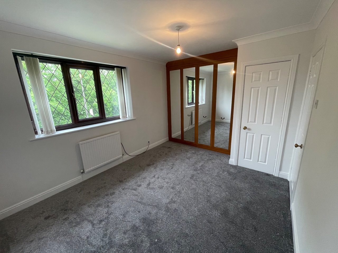 Westhoughton, Bolton 2 Bed Terraced House, Hindley Road, BL5 To