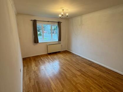 1 Bed Flat, Rutland Street, HP11