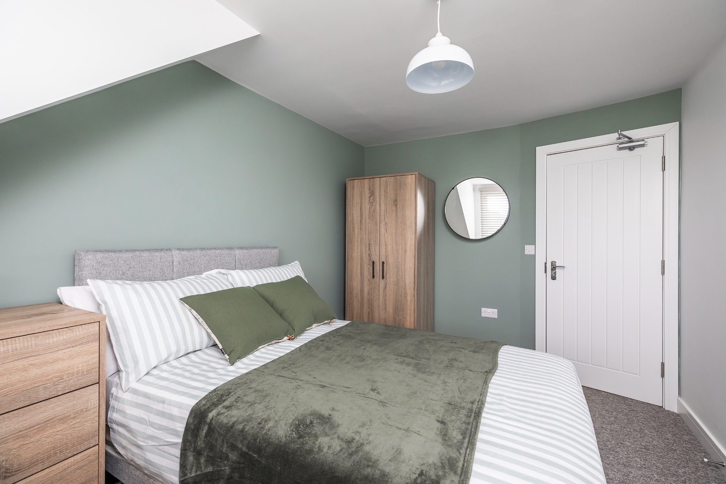 Shinfield, Reading Room in a Shared House, Seymour Avenue, RG2 To