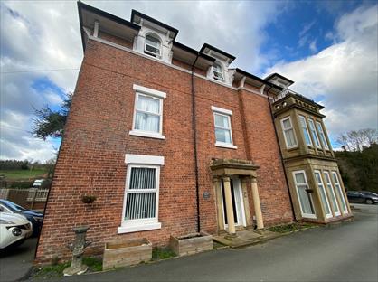 1 Bed Flat, Vyrnwy House, SY22