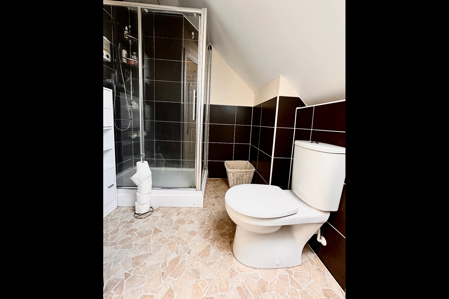 Basingstoke 3 Bed SemiDetached House, Sinclair Drive, RG21 To Rent