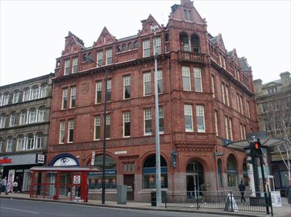 2 Bed Flat, Ivegate, BD1