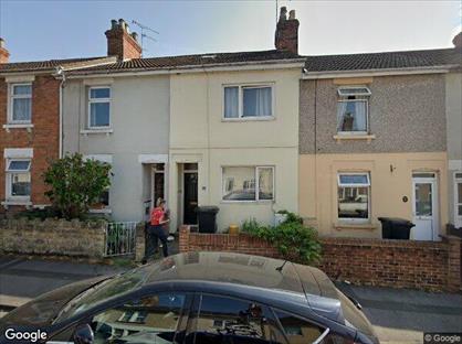 Studio Flat, Whitehead Street, SN1