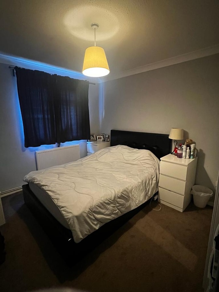 Bracknell 3 Bed SemiDetached House, Garswood, RG12 To Rent Now for