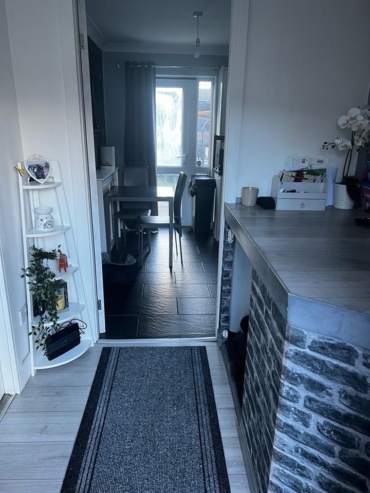 Bracknell 3 Bed SemiDetached House, Garswood, RG12 To Rent Now for