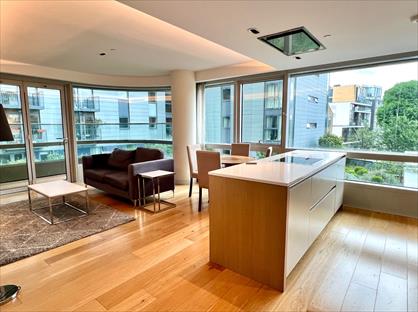 2 Bed Flat, Canaletto Tower, EC1V