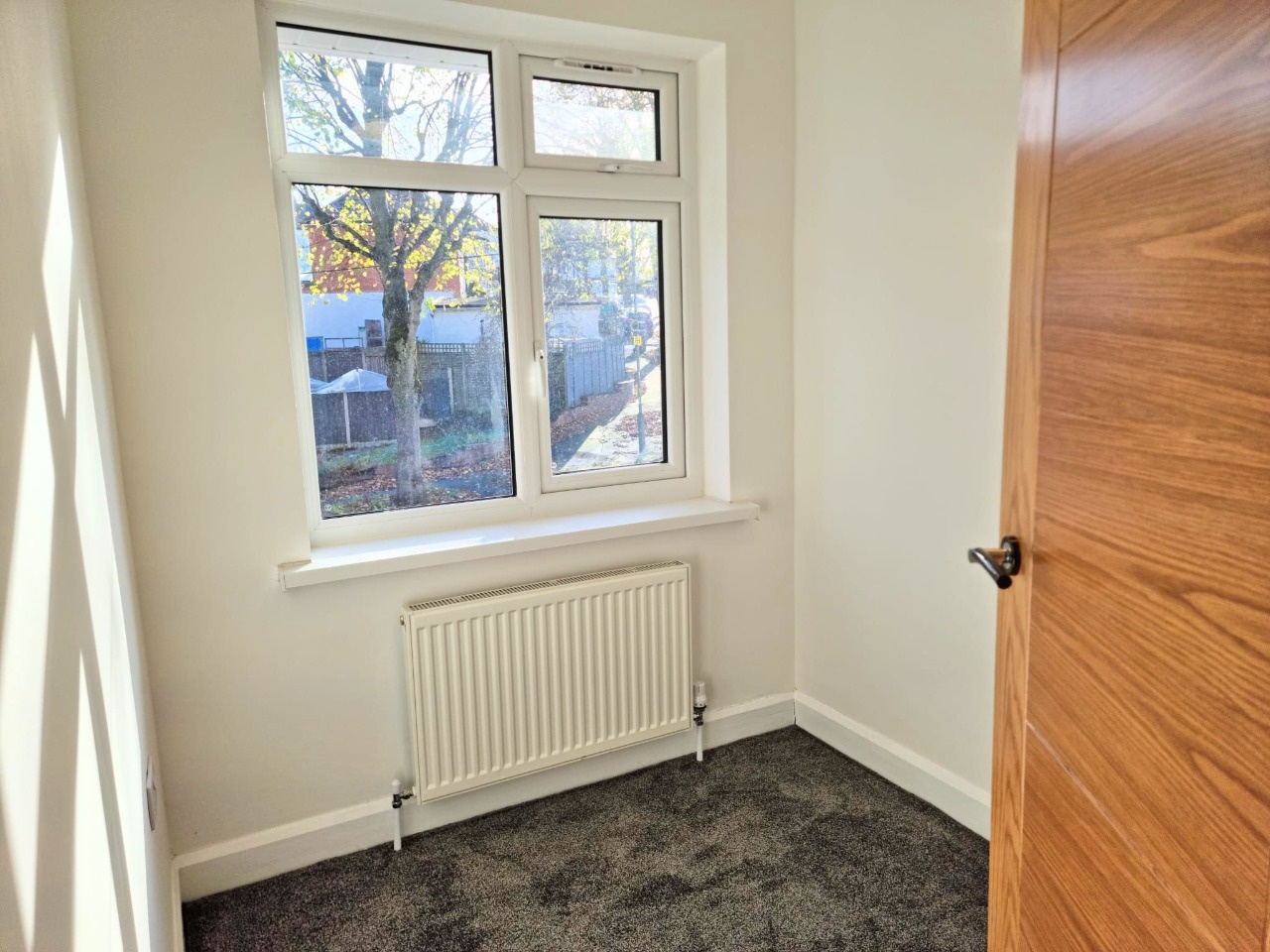 Birmingham 4 Bed SemiDetached House, Knightwick Crescent, B23 To